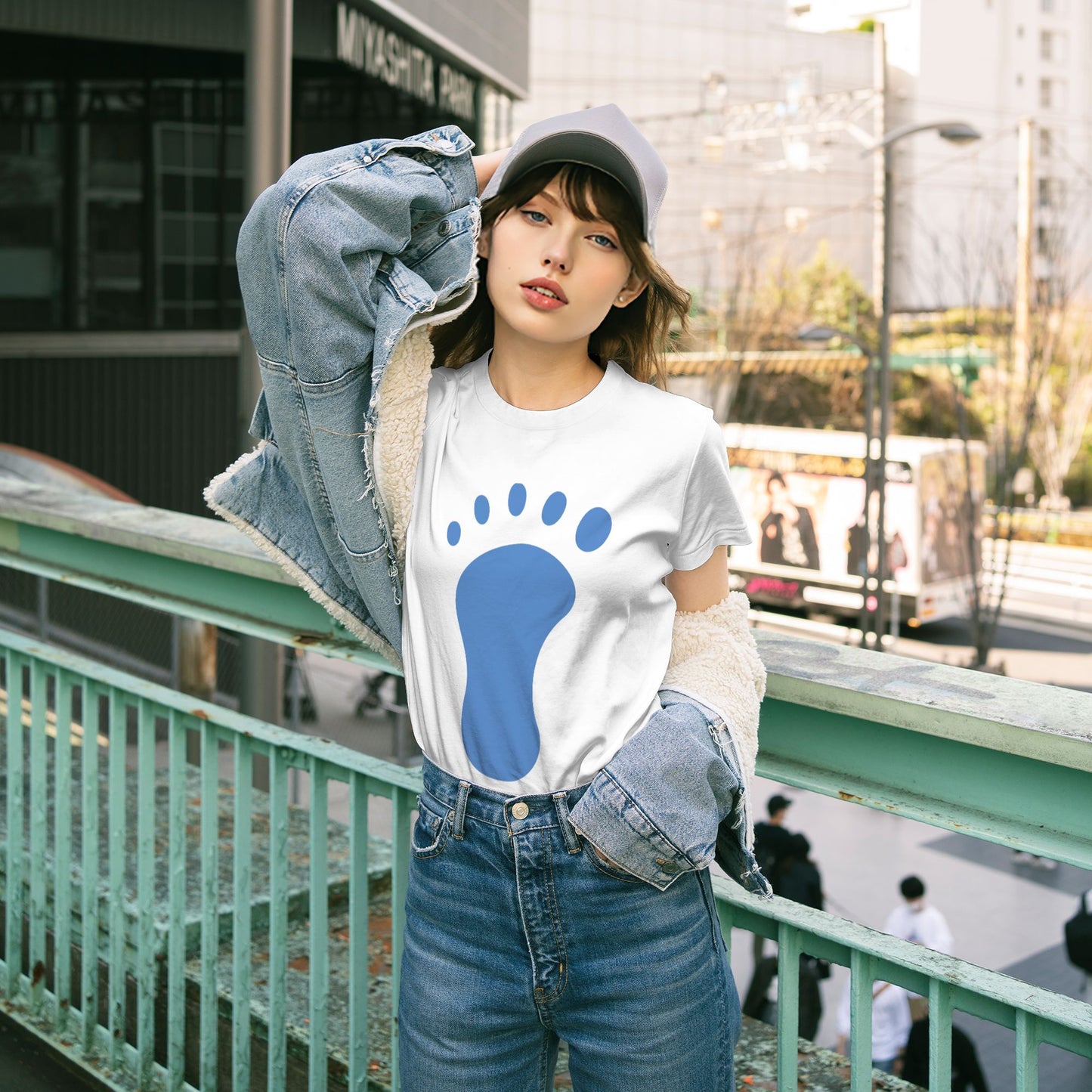 Footprints Women's Short Sleeve Cotton T-Shirt