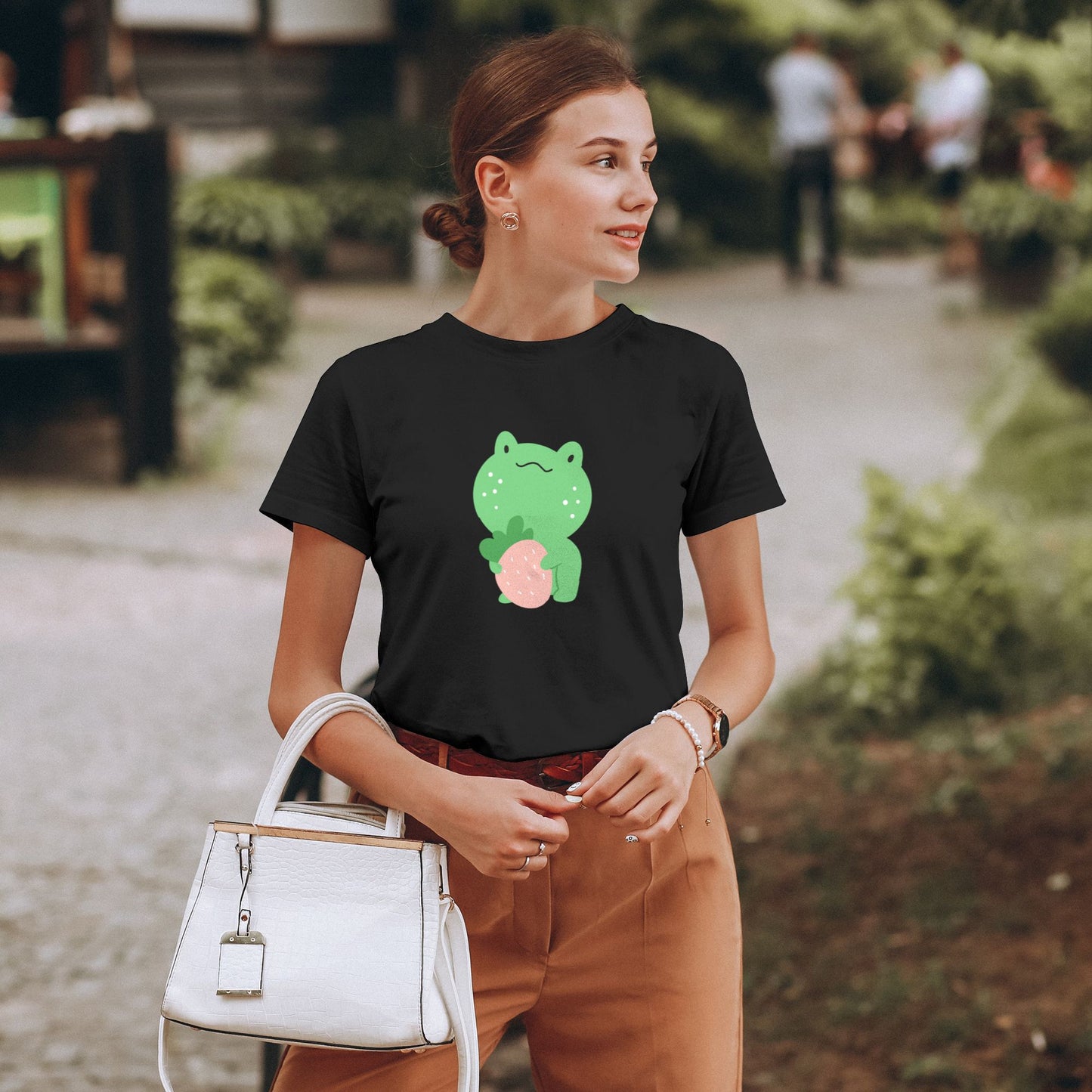 Cute Little Frog Women's Short Sleeve Cotton T-Shirt