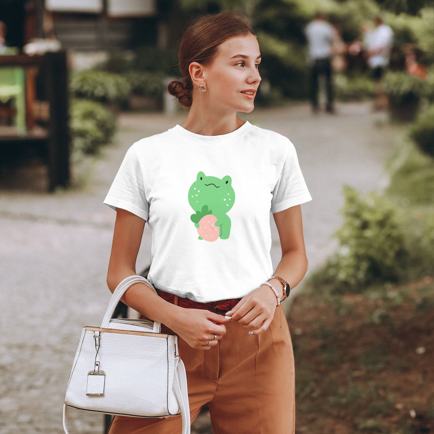 Cute Little Frog Women's Short Sleeve Cotton T-Shirt