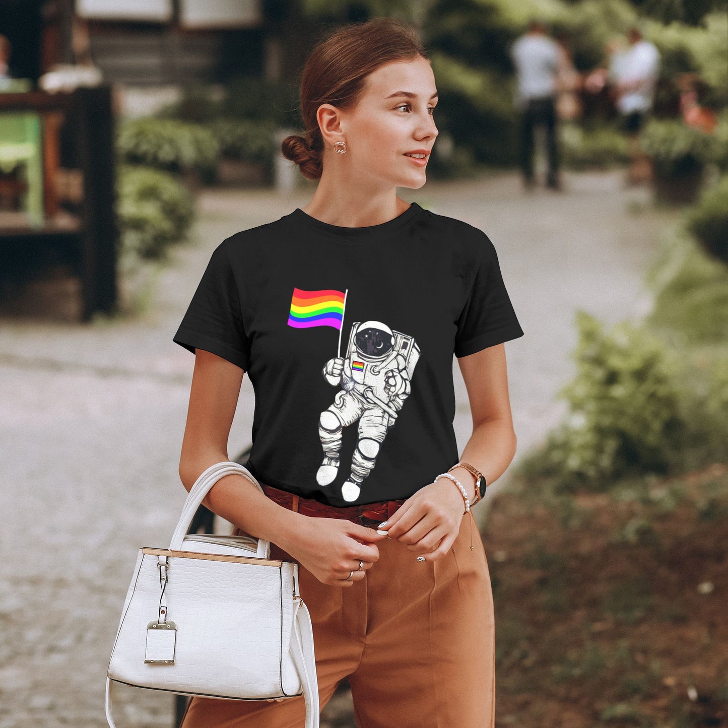 Spaceman Women's Short Sleeve Cotton T-Shirt