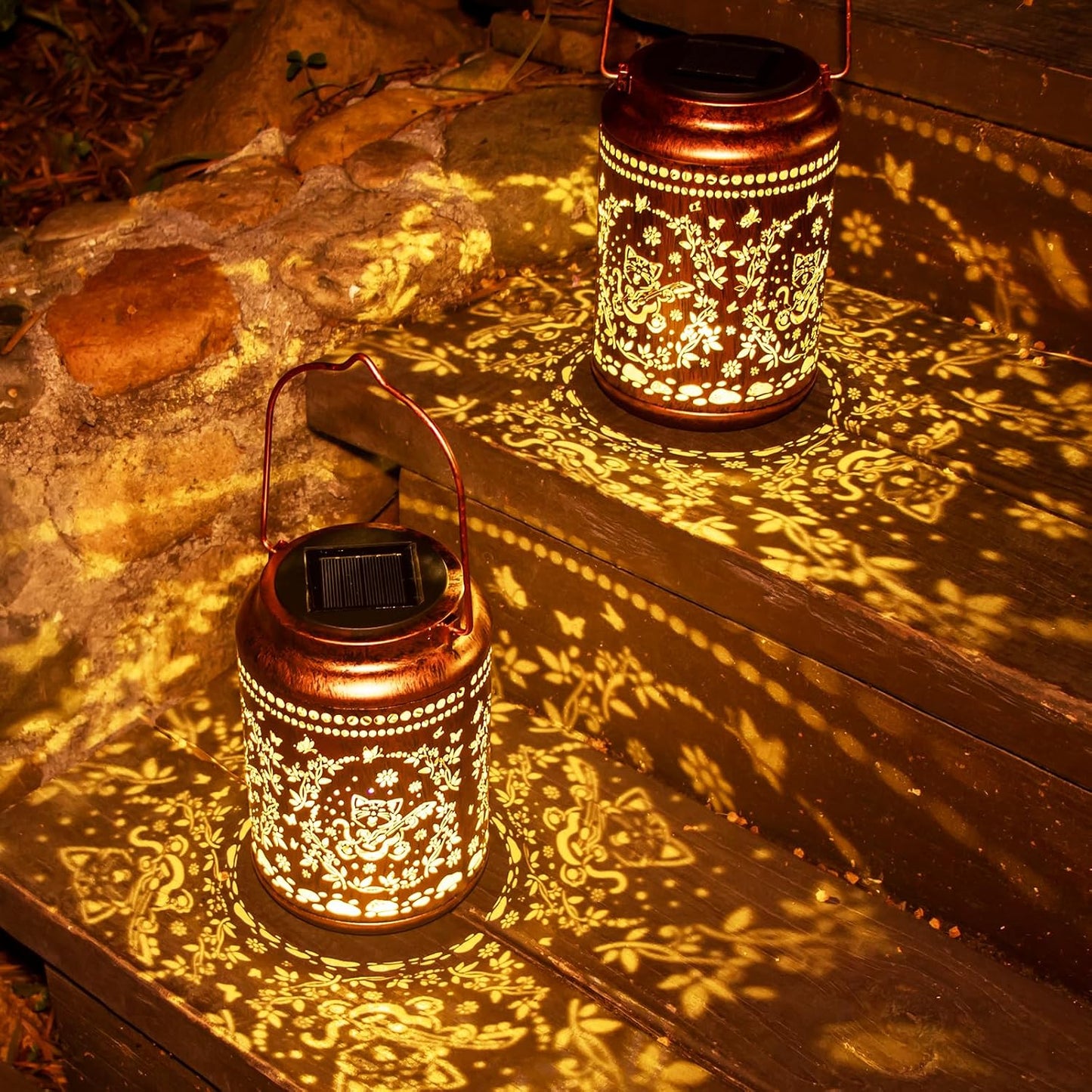 YISITEONE Solar Lanterns Outdoor Waterproof, Garden Decor Gifts, Cat | Metal Hanging Solar Lights, IP65 Waterproof, LED Decorative Lantern for Yard, Birthday Gifts for Women Mom Grandma Sister