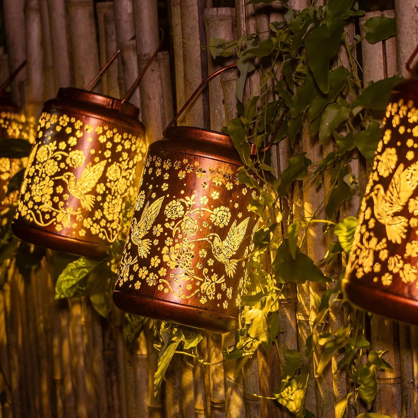 YISITEONE Solar Lanterns Outdoor Waterproof, Garden Decor Gift, Hummingbird | Metal Hanging Solar Lights, IP65 Waterproof, LED Decorative Lantern for Yard, Birthday Gifts for Women Mom Grandma Sister